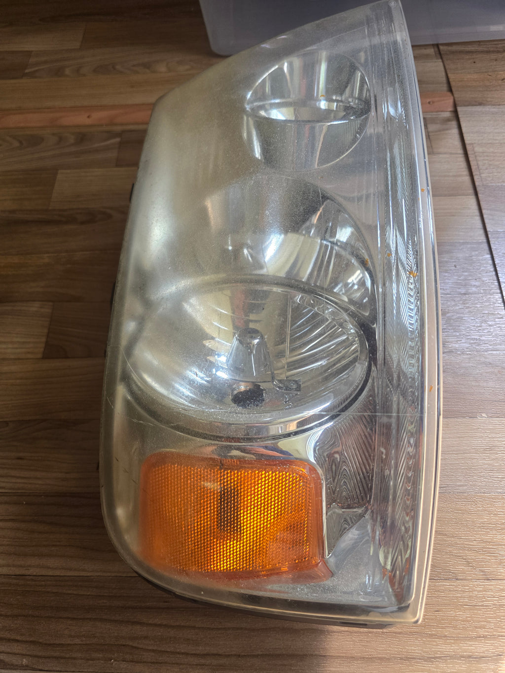 2004-2008 Ford F-150 OEM Right Headlight RH Passenger Side ASY4L34-13005A