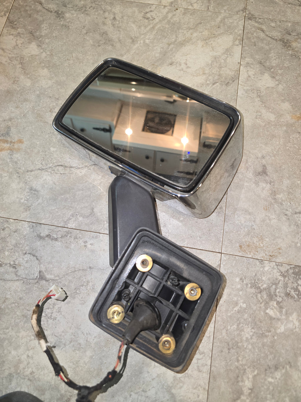 Pair of Side Mirrors – Hummer H3 2007