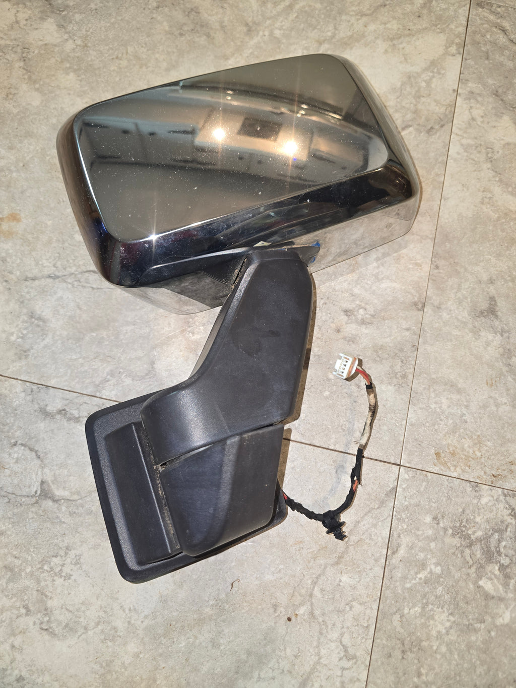 Pair of Side Mirrors – Hummer H3 2007