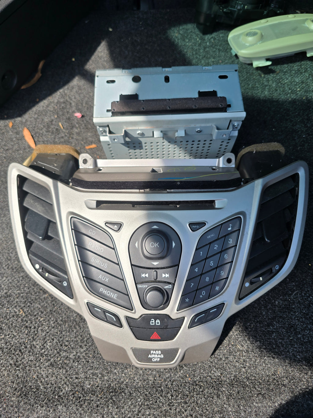 Original Ford Fiesta 2013 Radio – Used in good condition