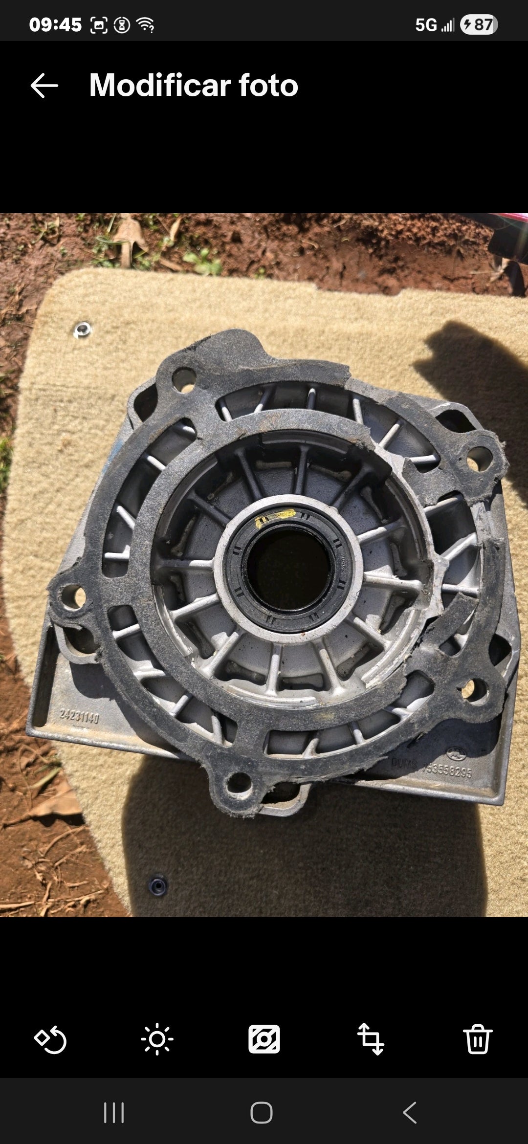 2006–2007 Hummer H3 OEM Transmission Bellhousing