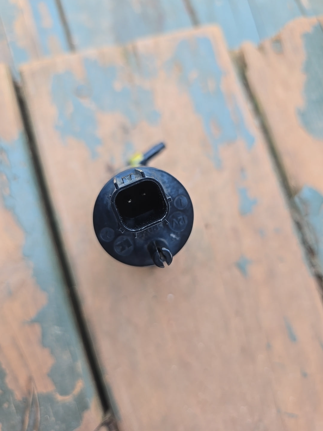 🔧 Windshield Wiper Motor – Ford Fiesta 2013