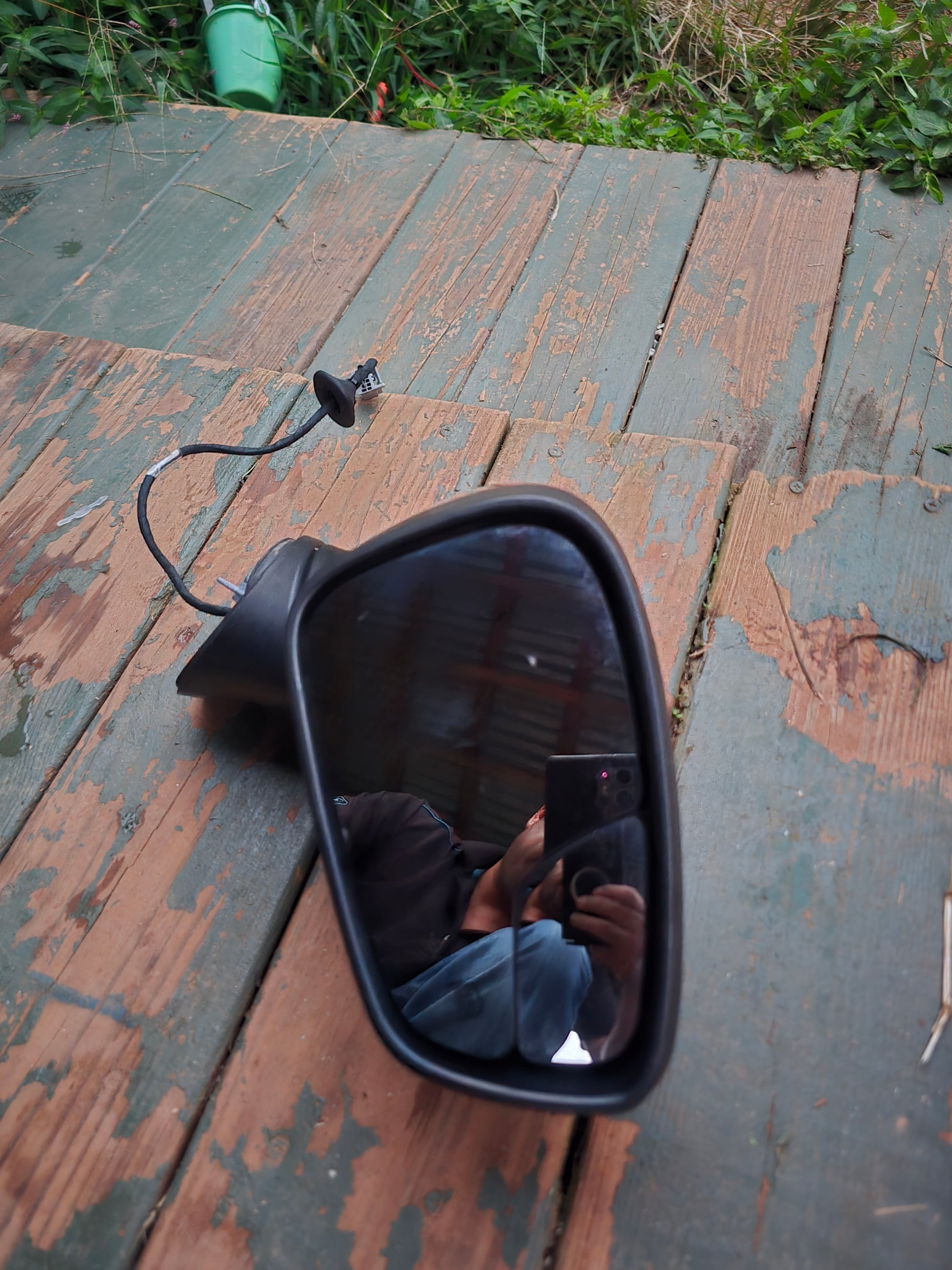 Right rearview mirror
