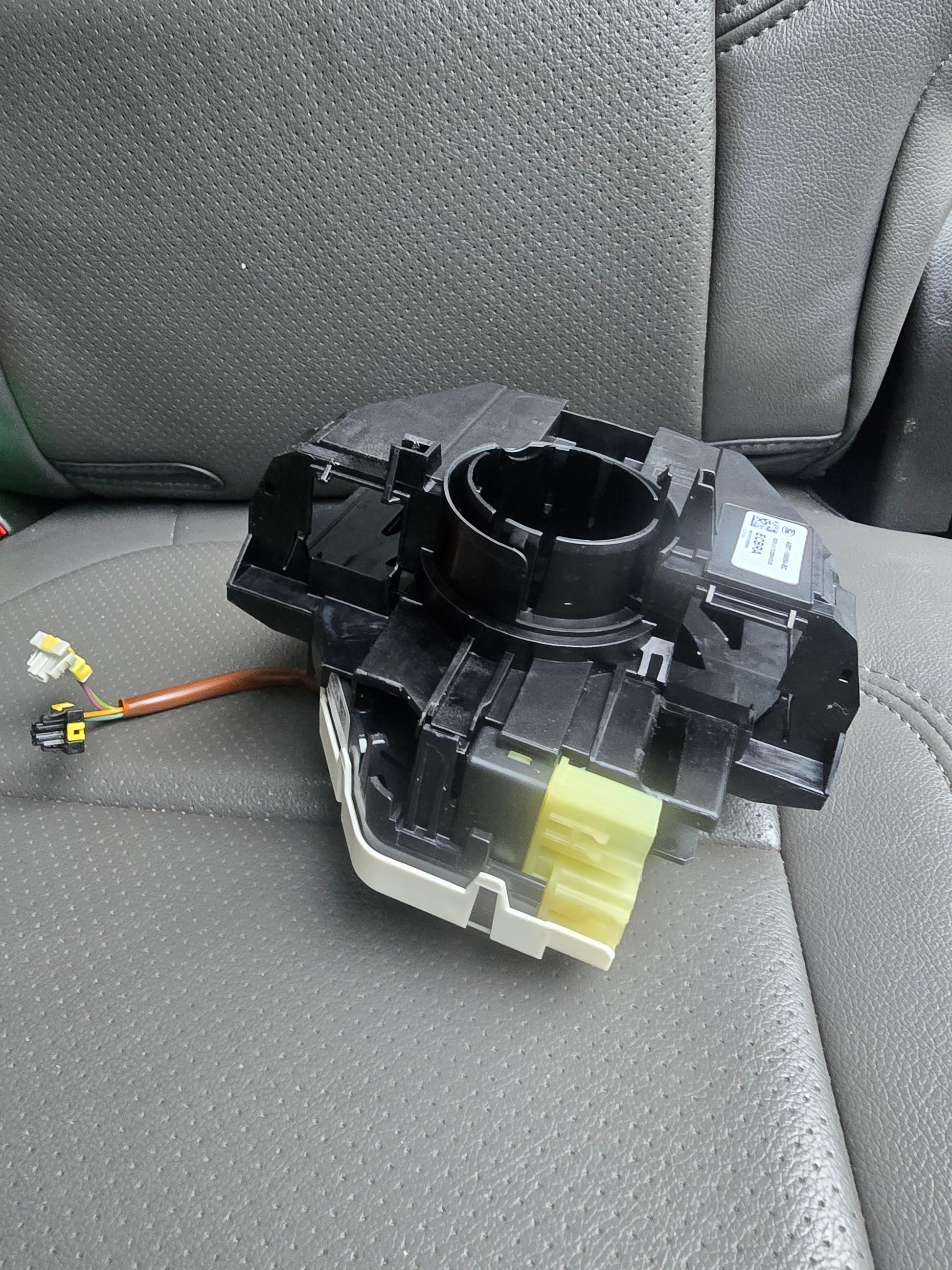 OEM Steering Wheel Clock Spring Spiral Cable w/ Sensor – Ford Fiesta 2011-2017