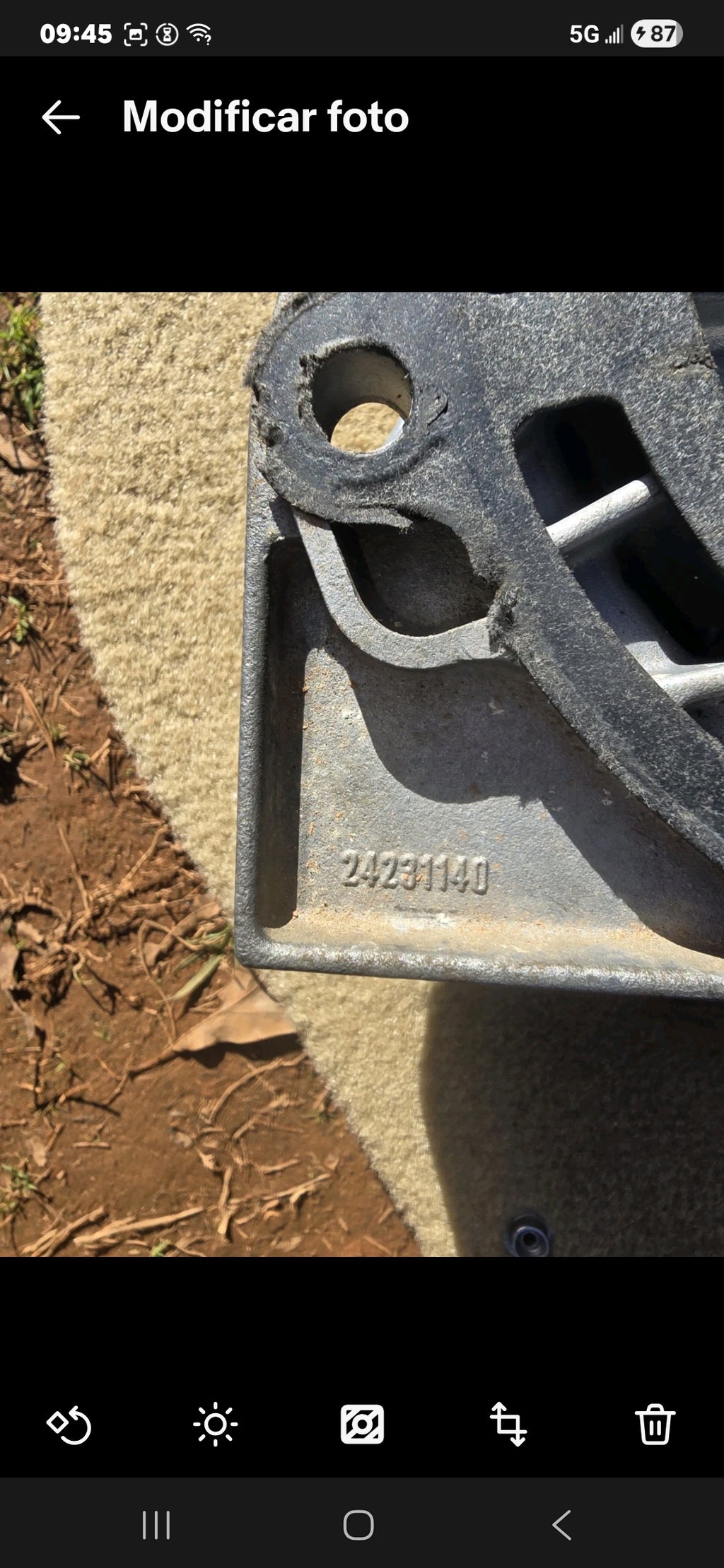 2006–2007 Hummer H3 OEM Transmission Bellhousing