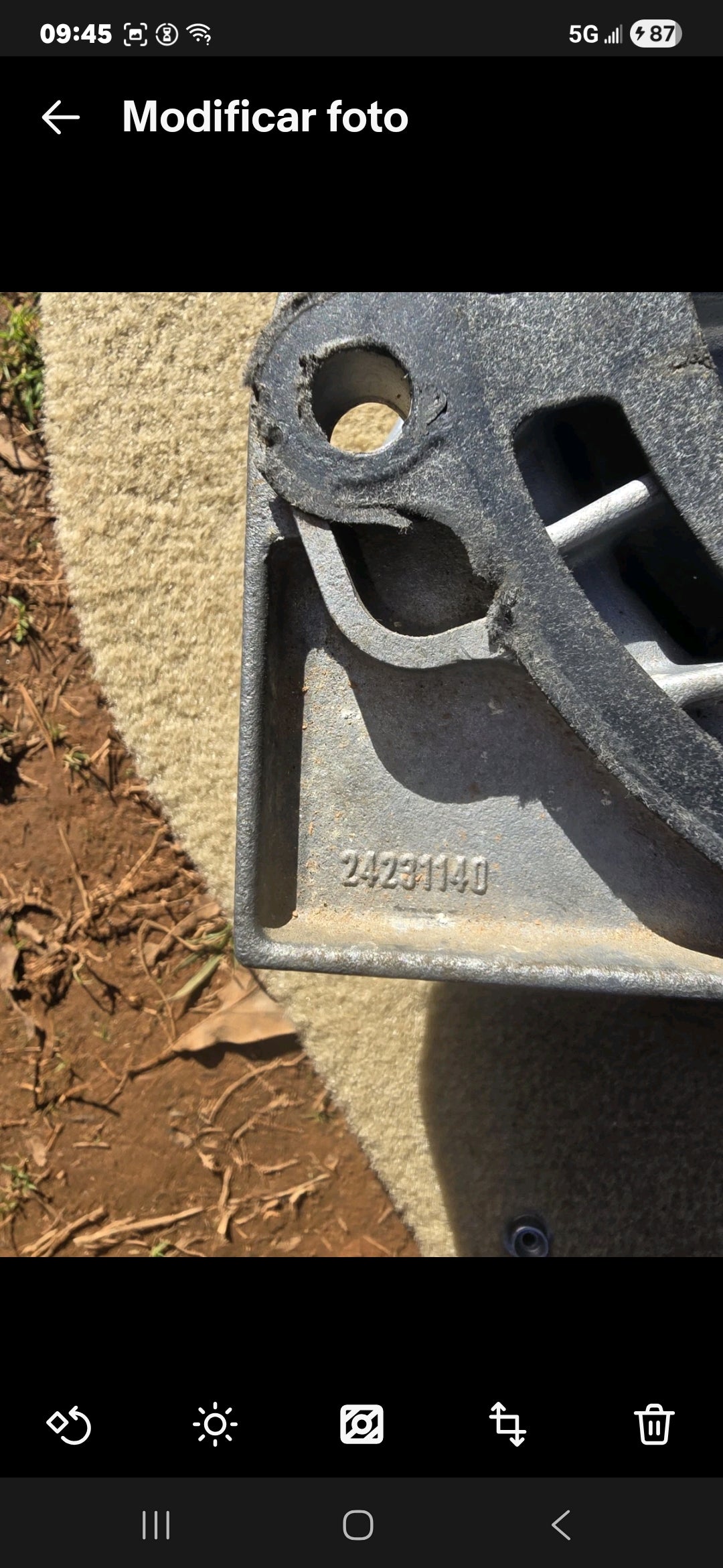 2006–2007 Hummer H3 OEM Transmission Bellhousing