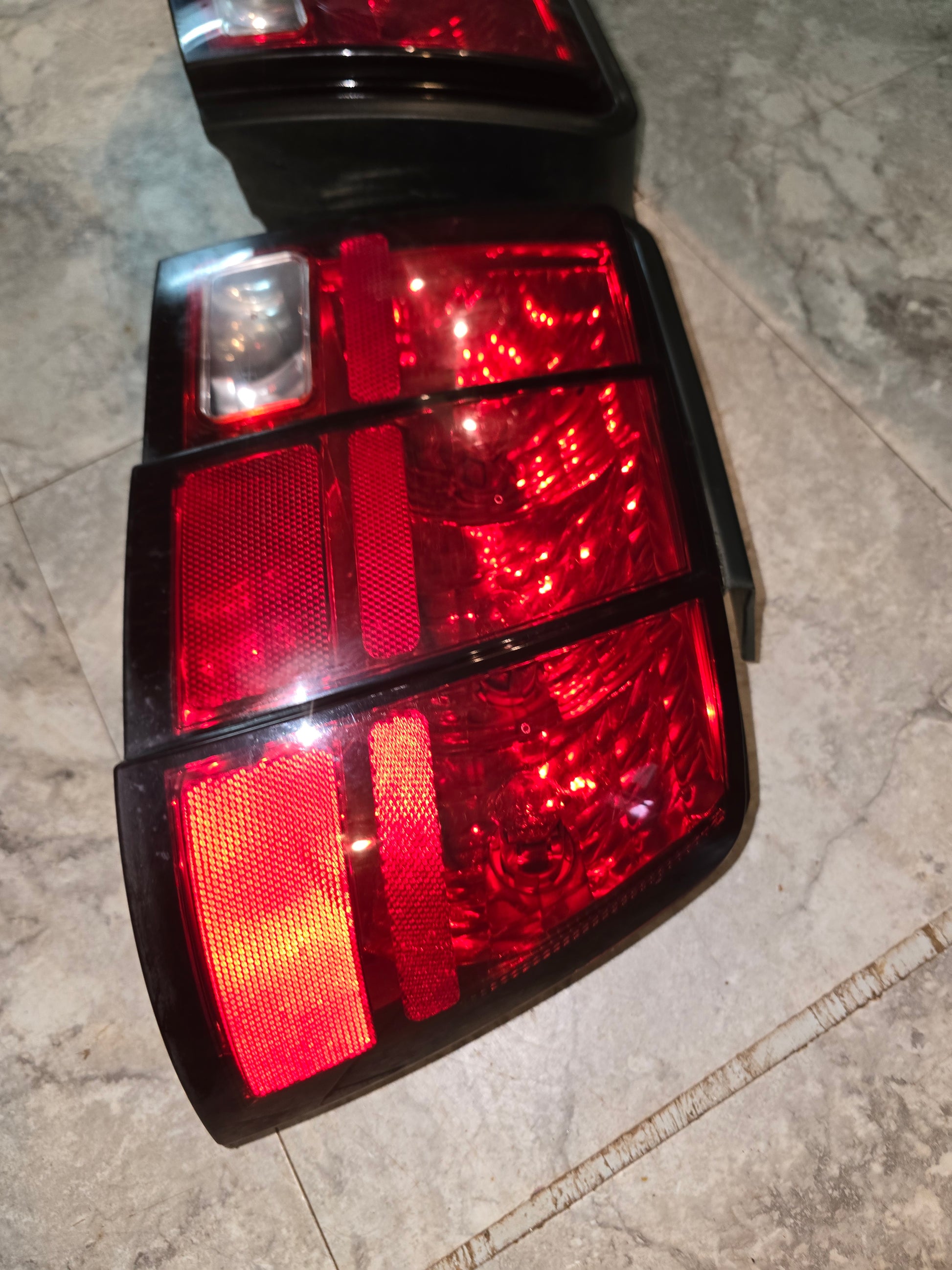 99-04 Ford Mustang Aftermarket Tail Lights Set LH RH Red Smoked – Free Shipping