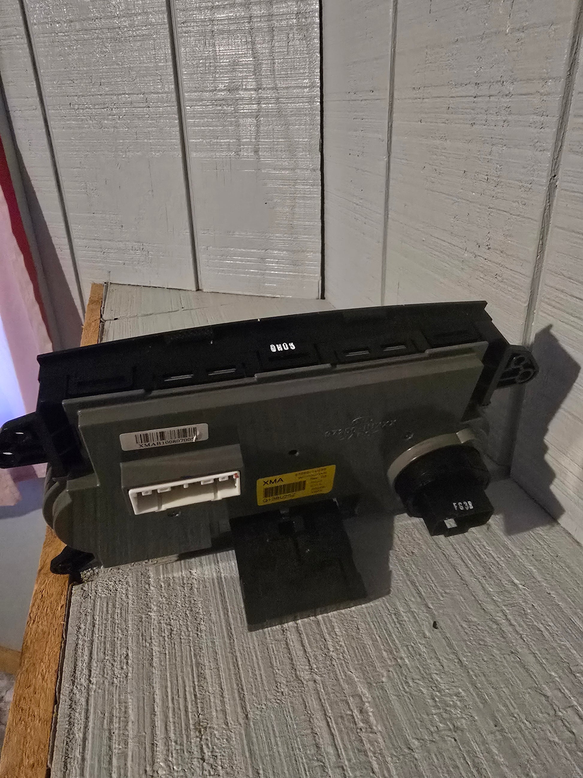 A/C and Heater Control Module – 2011 Kia Sorento
 Model: 97250-1U250 (XMA) – Without Airbag (WITHOUT AB)