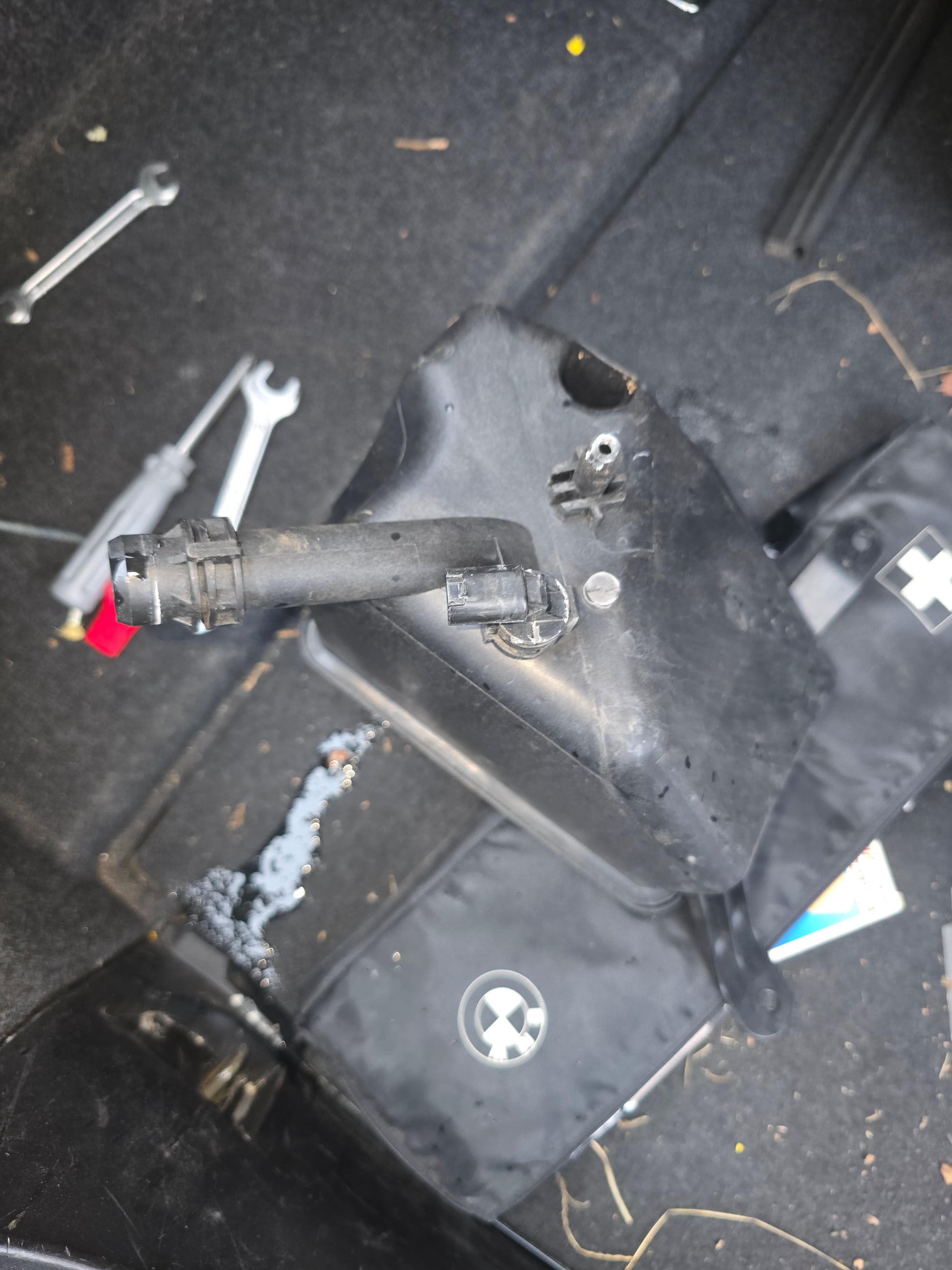 BMW coolant reservoir