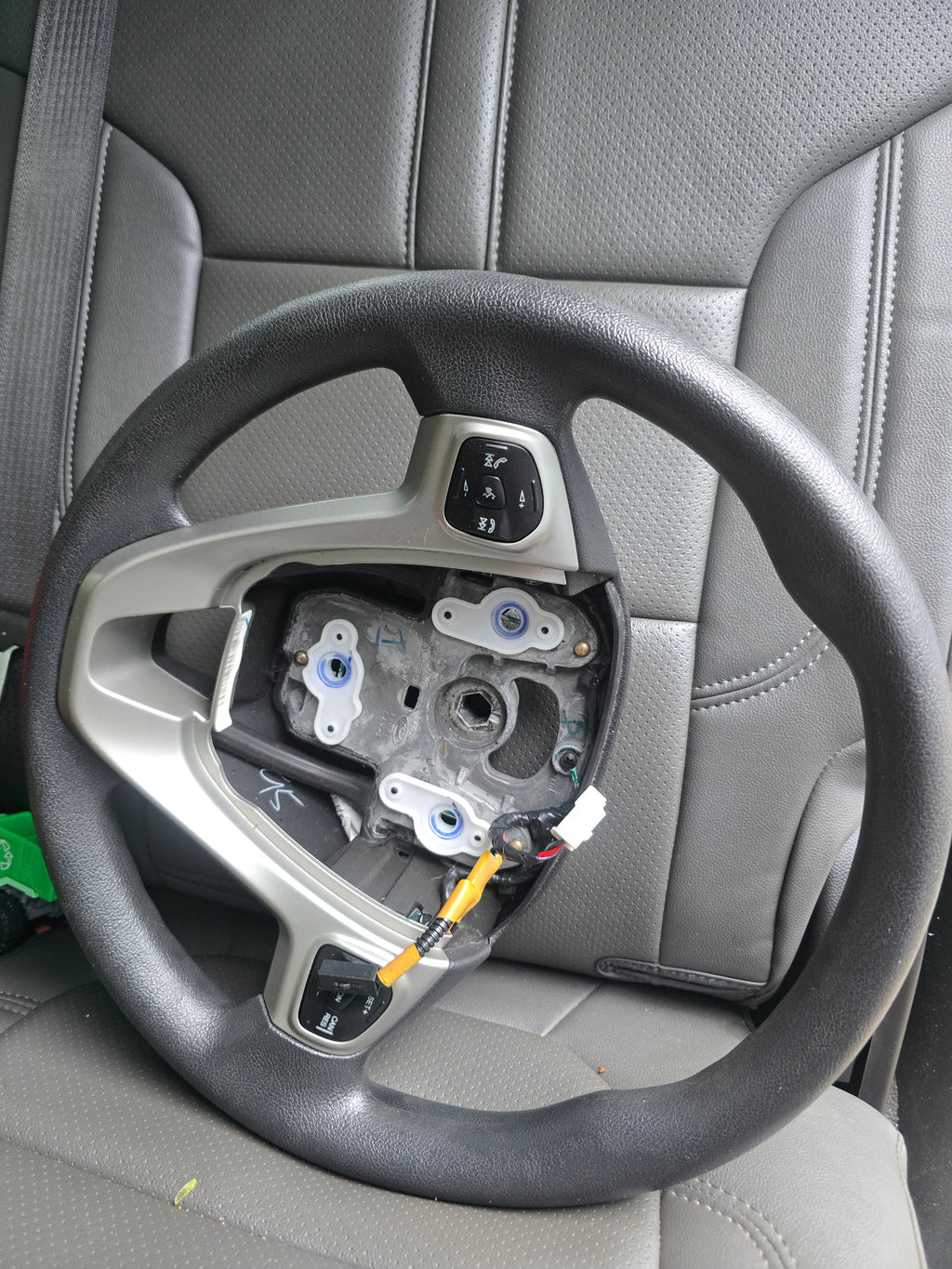 Steering Wheel Ford Fiesta 2013
