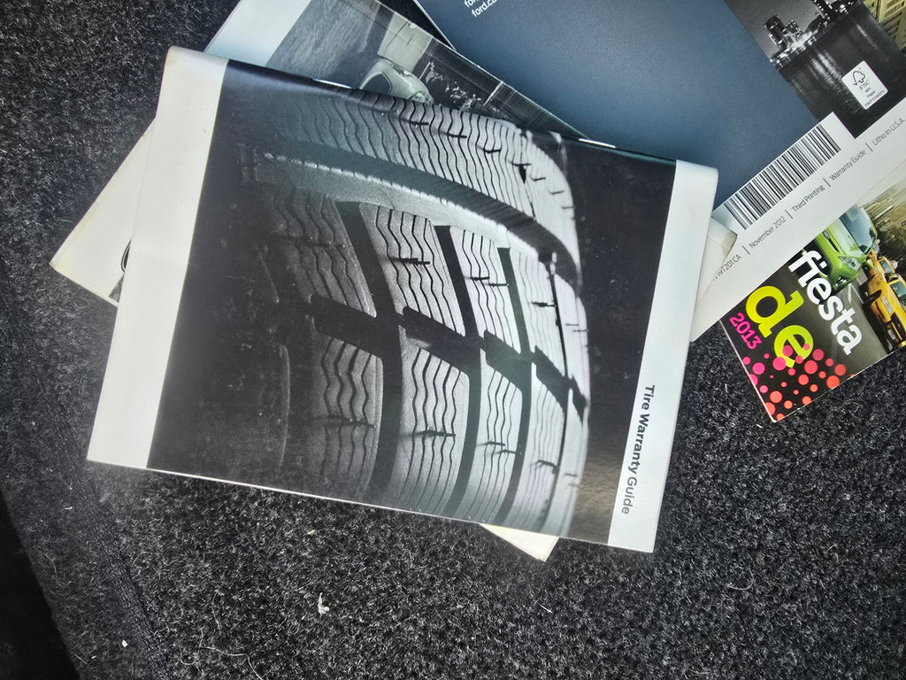 📘 Ford Fiesta 2013 Owner's Manual