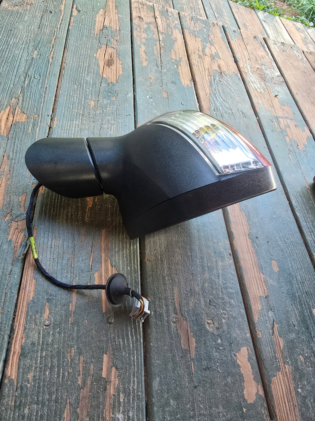 Driver Side Power Mirror – Ford Fiesta 2013 (Used, Good Condition)