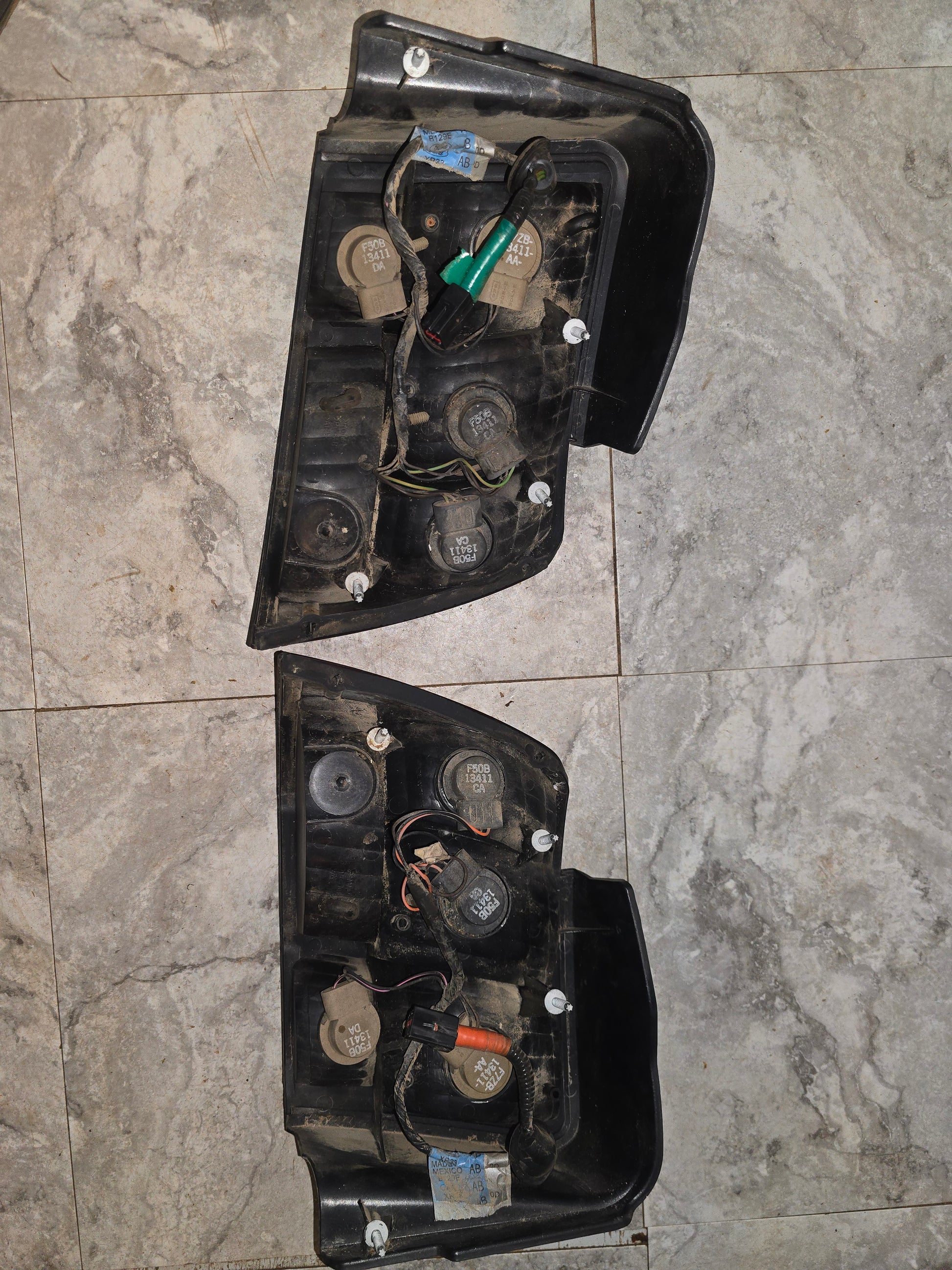 99-04 Ford Mustang Aftermarket Tail Lights Set LH RH Red Smoked – Free Shipping